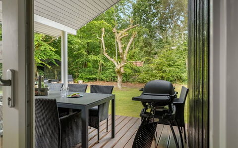 Nanni - from the Sea: Træ, Hjem, Veranda, Dæk, Hårdttræ, Tag, Bejdse, Trægulve, Eco Hotel