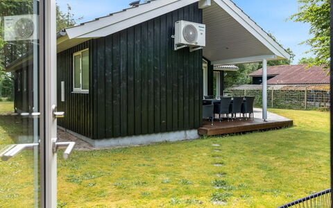 Nanni - from the Sea: Træ, Hjem, Veranda, Dæk, Hårdttræ, Tag, Bejdse, Trægulve, Eco Hotel