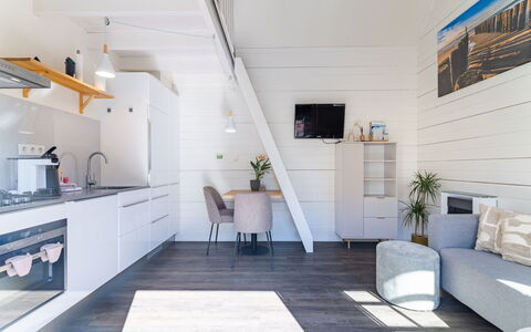 Residence Domburg: Træ, Gulvbelægning, Møbel, Trægulve, Etage, Indretning, Hårdttræ, Lejlighed, Loft, Stue