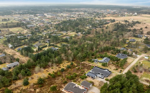 Gunborg - 2.5Km from the Sea: Boligområde, Fugleperspektiv, Landskab, Luftfotografering, Kvarter, Almindeligt, Land Lot, Urban Design, Menneskelig Bosættelse, Forstad