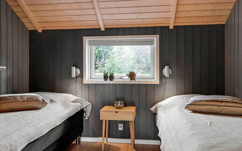 Truels - 30Km from the Sea: Soveværelse, Træ, Seng, Sengetøj, Indretning, Sengetøj, Loft, Bed Frame, Møbel, Etage
