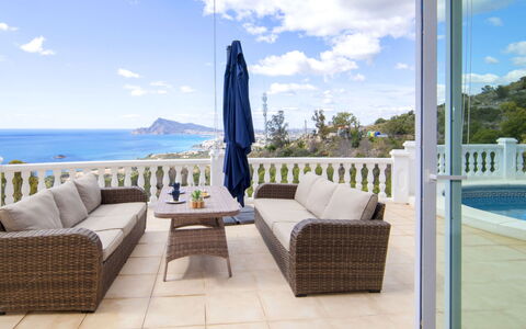 Otra Vida: Hjem, Altan, Estate, Hacienda, Mansion, Villa, Veranda