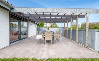 Christan - 350M from the Sea