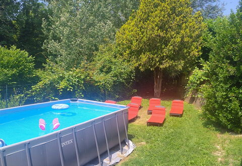 Cottage Wisteria: Have, Lawn, Backyard, Fritid, Plast, Skygge, Gård, Svømmepøl, Parkere