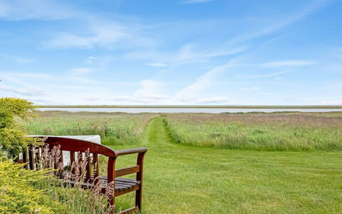 Atena - 200M from the Sea: Græs, Græs-, Land Lot, Sommerhus, Landdistrikt, Eng, Garden Bygninger, Have, Skur