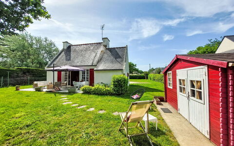 Mer et Campagne: Græs, Hus, Sommerhus, Busk, Tag, Hjem, Landdistrikt, Have, Lawn
