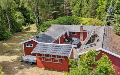 Rieke - from the Sea: Estate, Skygge, Indkørsel, Stuehus