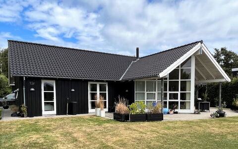 Sejer - 350M from the Sea: Tag, Hus, Sommerhus, Hjem, Sidespor, Lawn, Have, Gård, Estate, Stuehus