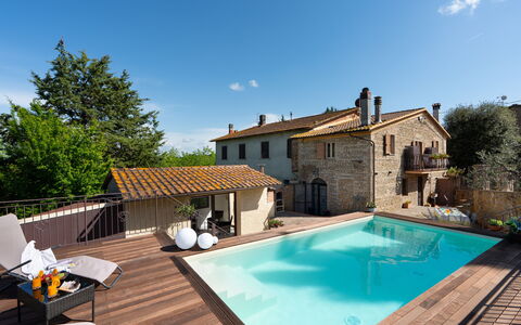 Villa Gori: Svømmepøl, Kompositmateriale, Udvej, Udendørs Møbler, Thermae, Estate, Eco Hotel, Villa, Blomsterkrukke, Stol