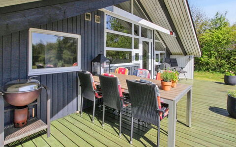 Winter - 31Km from the Sea: Græs, Græs-, Land Lot, Sommerhus, Landdistrikt, Eng, Garden Bygninger, Have, Skur