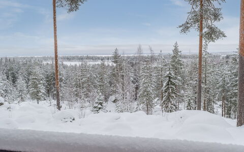 Blue Lake Villa: Seng, Møbel, Soveværelse, Indretning, Sengetøj, Sengetøj, Gulvbelægning, Træ, Etage, Værelse