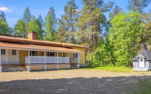 Kelloselkä B: Træ, Sommerhus, Hus, Hjem, Dør, Hårdttræ, Garden Bygninger, Bejdse, Bjælkehytte, Planke