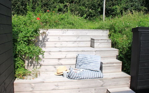 Valia - 20M from the Sea: Græs, Græs-, Land Lot, Sommerhus, Landdistrikt, Eng, Garden Bygninger, Have, Skur