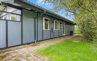 Aatos - 150M from the Sea