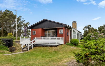 Kaare - 250M from the Sea
