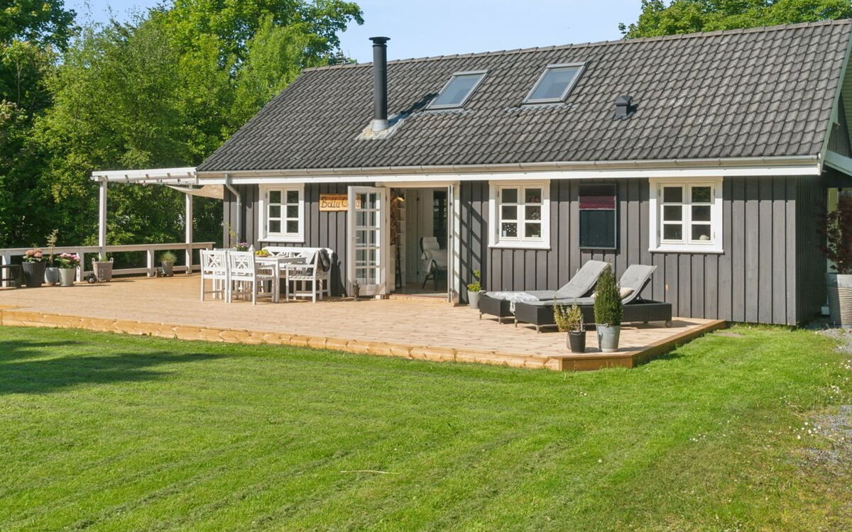 Veljan - 1.2Km from the Sea