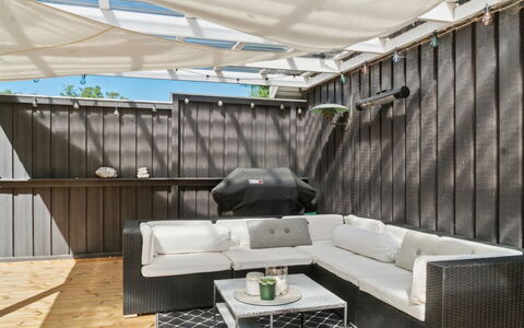 Veljan - 1.2Km from the Sea: Lejlighed, Ejerlejlighed, Estate, Altan, Villa, Hotel