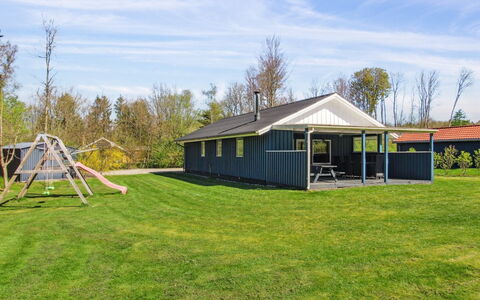 Alia - 30Km from the Sea: Estate, Skygge, Indkørsel, Stuehus