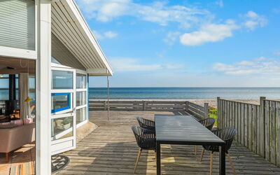 Amila - 10M from the Sea