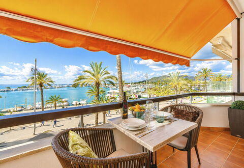 Marina Sea Views: Skygge, Udvej, Stol, Eco Hotel, Hotel, Stueplante, Altan