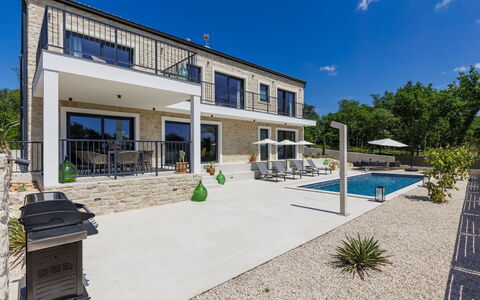 Villa Piemonte Istria: Møbel, Stol, Bord, Udendørs Møbler, Udendørs Bord, Veranda, Køkken & Spisebord, Altan, Dæk, Skygge