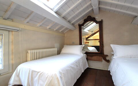 Design Loft, Romantic Retreat, Feltre: Træ, Indretning, Etage, Loft, Gulvbelægning, Soveværelse, Seng, Hjem, Hårdttræ, Attic