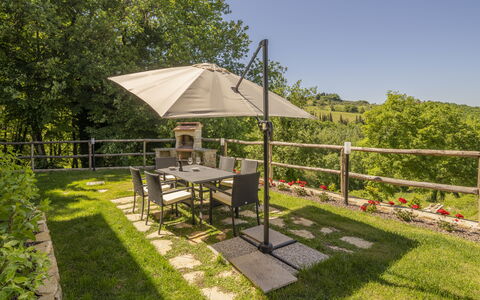 Villetta Cafaggio, Ac, Wifi, Panzano In Chianti: Møbel, Udendørs Møbler, Bord, Stol, Udendørs Bord, Have, Paraply, Køkken & Spisebord, Backyard, Gårdhave