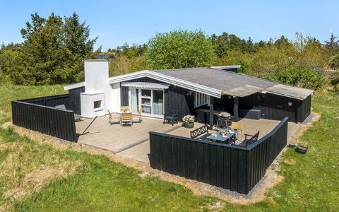 Rieke - 2Km from the Sea