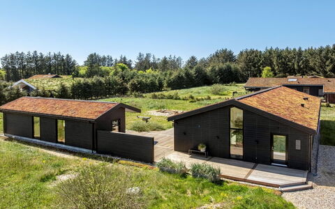 Petri - 1Km from the Sea: Træ, Hjem, Veranda, Dæk, Hårdttræ, Tag, Bejdse, Trægulve, Eco Hotel