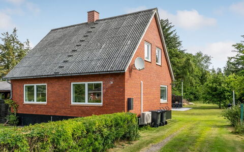 Arben - 900M from the Sea: 