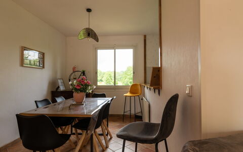Maison du Pountet: Hav, Kyst, Strand, Ocean, Skygge, Altan, Planke, Udendørs Møbler
