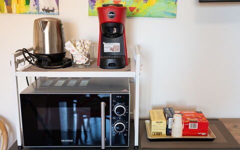 Appartamento Sala: Hav, Kyst, Strand, Ocean, Skygge, Altan, Planke, Udendørs Møbler