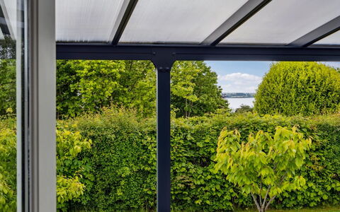 Eweline - 400M from the Sea: Skygge, Have, Udendørs Struktur, Metal, Glas, Gårdhave, Pergola, Pavilion, Landscaping, Udendørs Møbler