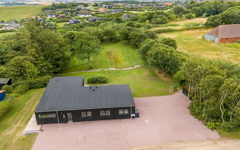 Stjerne - 300M to the Fjord: Boligområde, Landskab, Hjem, Almindeligt, Land Lot, Tag, Landdistrikt, Estate, Forstad, Landscaping