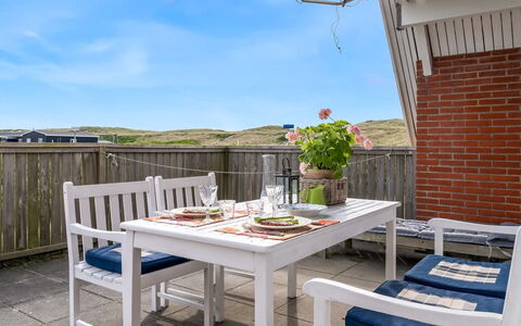 Arkil - 200M from the Sea: Græs, Græs-, Land Lot, Sommerhus, Landdistrikt, Eng, Garden Bygninger, Have, Skur