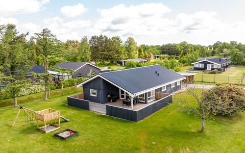 Ebertine - 740M to the Fjord: Hus, Hjem, Tag, Sommerhus, Estate, Landscaping, Garden Bygninger, Sidespor, Stuehus