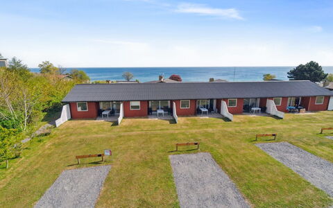 Heddi - 300M from the Sea: Lejlighed, Ejerlejlighed, Estate, Altan, Villa, Hotel