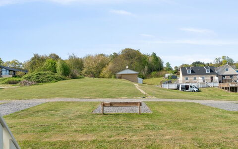 Heddi - 300M from the Sea: Lejlighed, Ejerlejlighed, Estate, Altan, Villa, Hotel