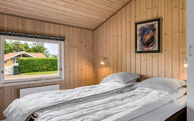 Irlin - 850M from the Sea