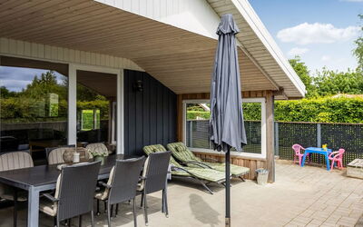 Irlin - 850M from the Sea