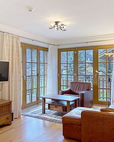 Family Comfort by Smr with Pool and Spa 30.6