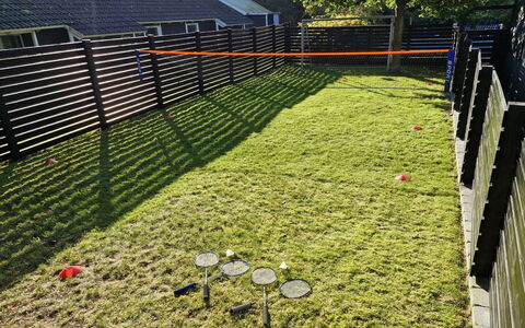 Ejnarine - 1.5Km from the Sea: Hegn, Lawn, Have, Home Fencing, Backyard, Gård, Trådhegn, Landscaping, Kunstgræs, Stakit