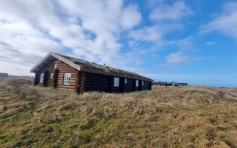 Mojag - 900M from the Sea: Estate, Skygge, Indkørsel, Stuehus