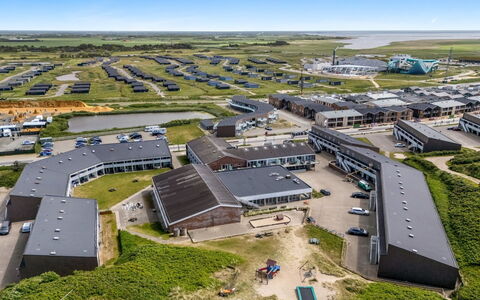 Jari - 200M from the Sea: Hus, Hjem, Tag, Sommerhus, Land Lot, Estate, Stuehus, Landsby, Farm