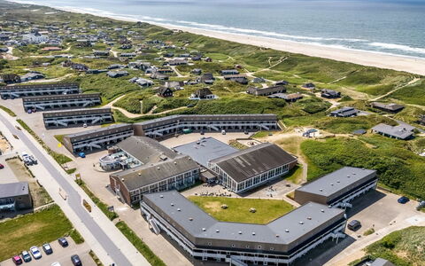 Jari - 200M from the Sea: Hjem, Sommerhus, Veranda, Sidespor, Stuehus, Udendørs Struktur
