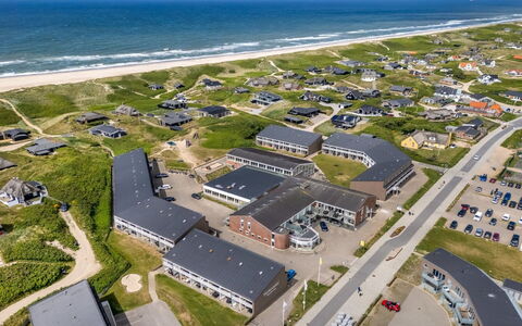 Jari - 200M from the Sea: Hjem, Sommerhus, Veranda, Sidespor, Stuehus, Udendørs Struktur