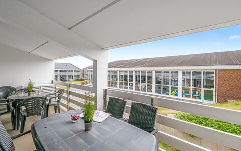 Jari - 200M from the Sea: Hjem, Sommerhus, Veranda, Sidespor, Stuehus, Udendørs Struktur