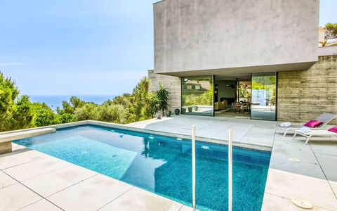 Modern Chill: Svømmepøl, Kompositmateriale, Udvej, Skygge, Eco Hotel, Beton, Landscaping, Estate, Villa, Water Feature