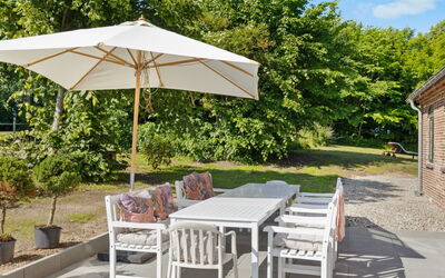 Brun - 1.5Km from the Sea