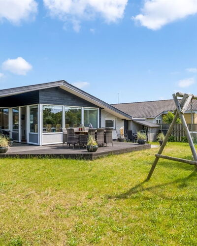 Yardila - 900M from the Sea